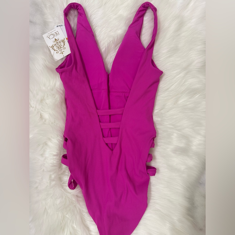 Becca by Rebecca Virtue Modern Edge Sophie Rib Texture Plunge Back V-Neck Cutout - Picture 6 of 6